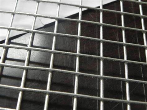 Electro Galvanized Welded Wire Mesh Low Carbon Iron Material For Fence Panel